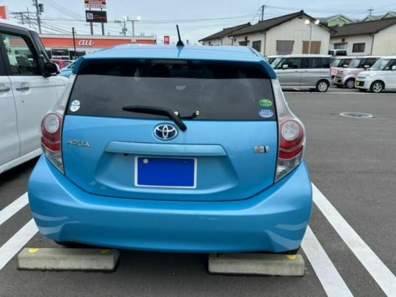 AQUA
