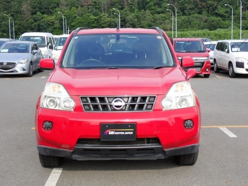 X-TRAIL