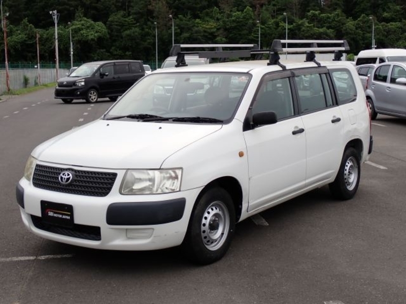 TOYOTA SUCCEED VAN
