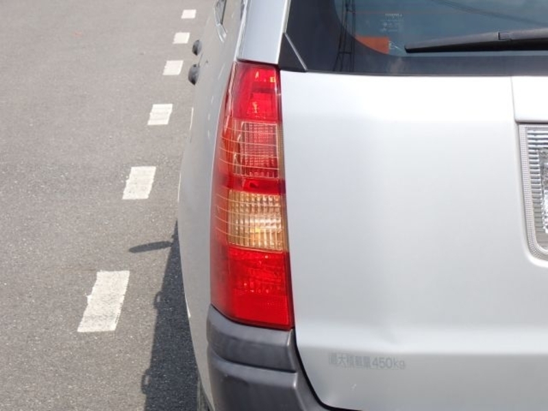 SUCCEED VAN