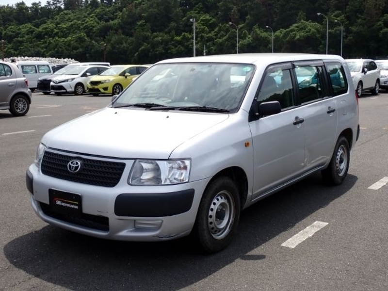 TOYOTA SUCCEED VAN