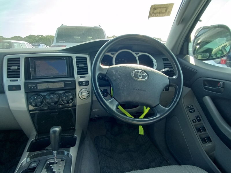 HILUX SURF