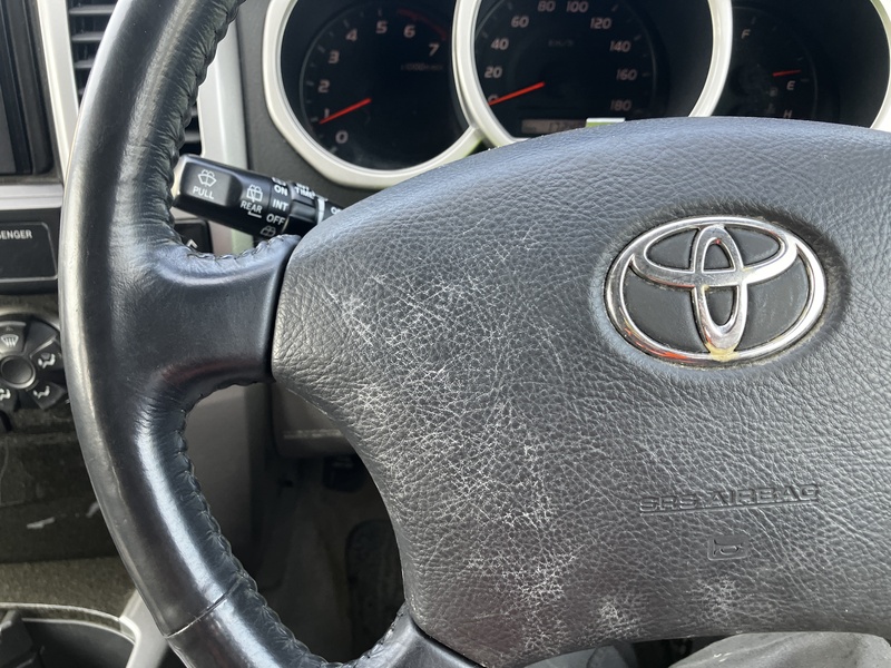HILUX SURF