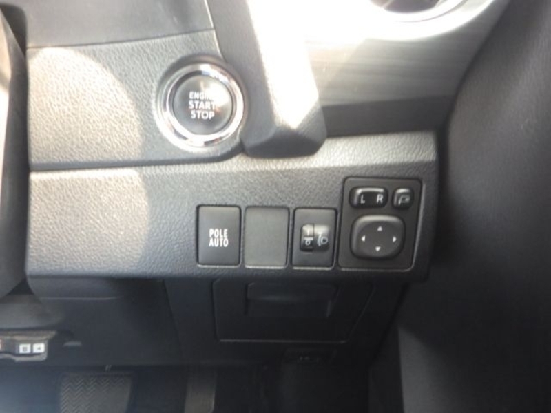 AURIS