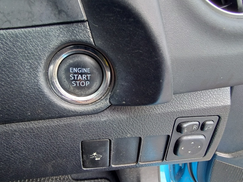 AURIS