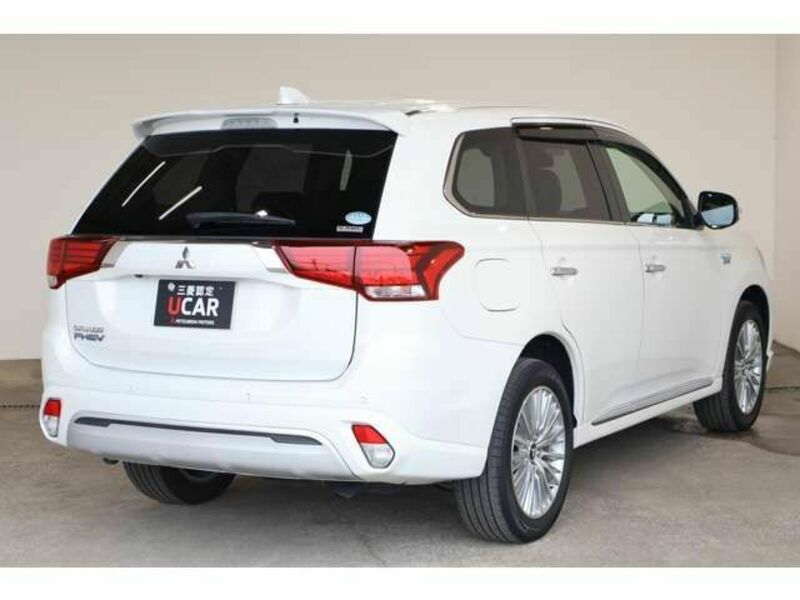 OUTLANDER PHEV