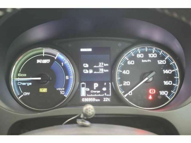 OUTLANDER PHEV