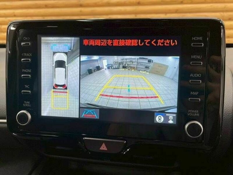 YARIS CROSS