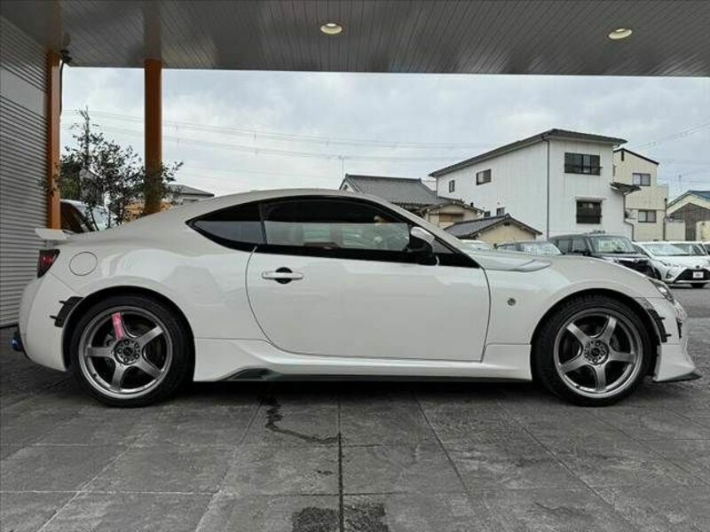 86