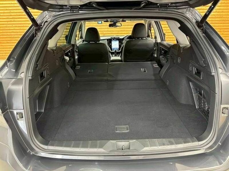 LEGACY OUTBACK