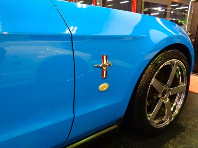 MUSTANG