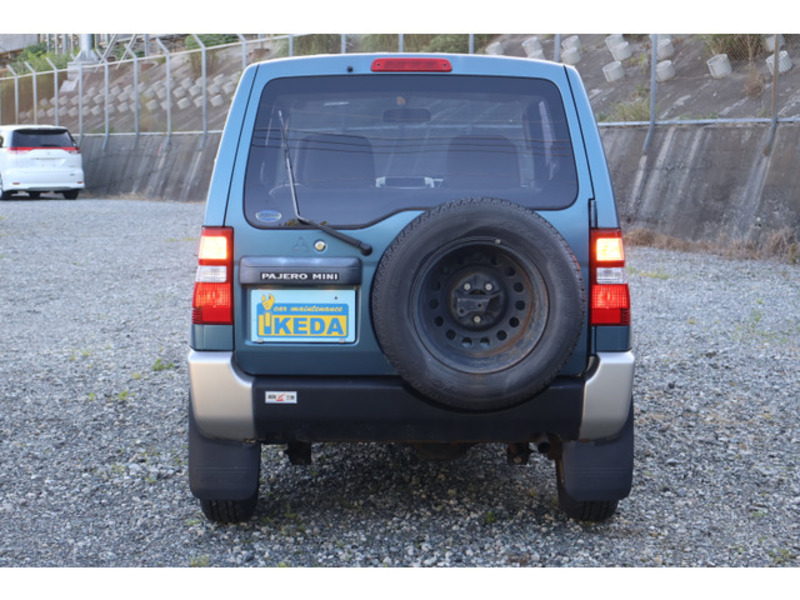 PAJERO MINI