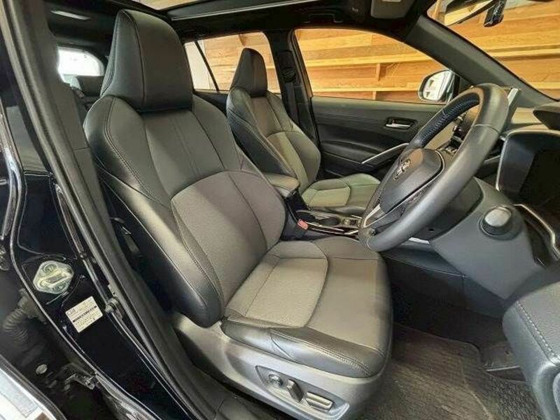 COROLLA CROSS