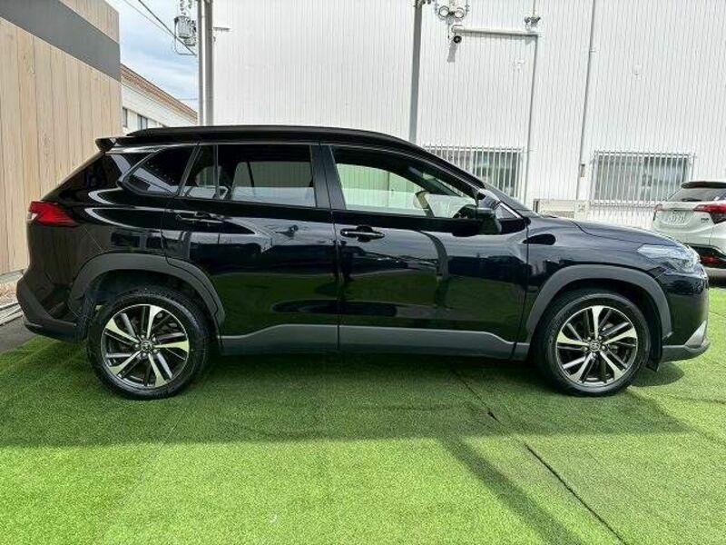 COROLLA CROSS