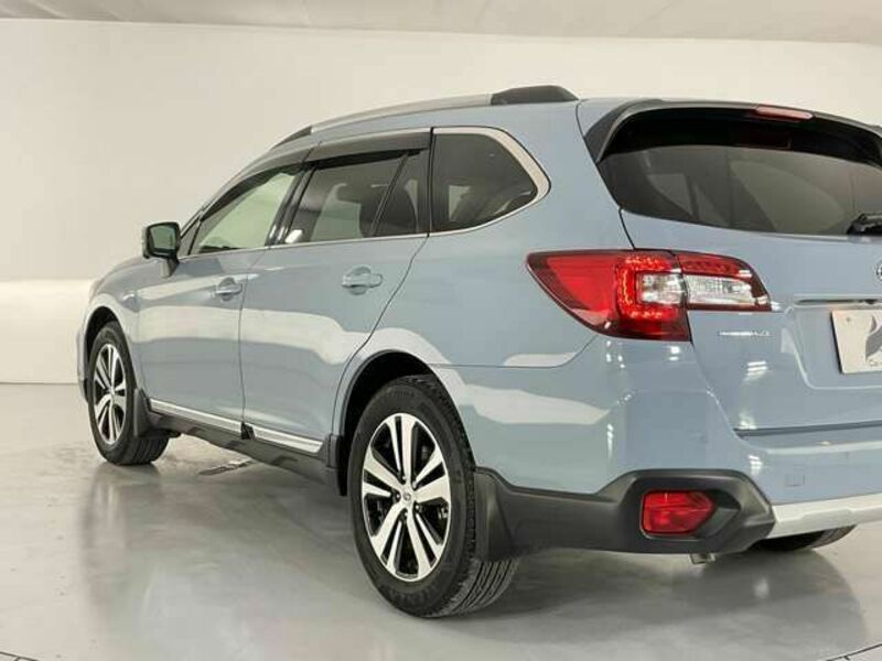 LEGACY OUTBACK