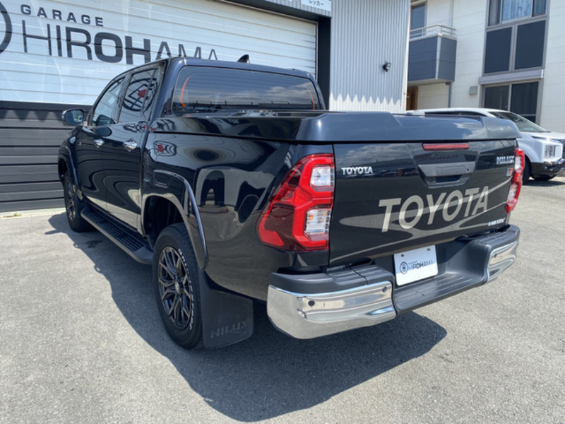 HILUX