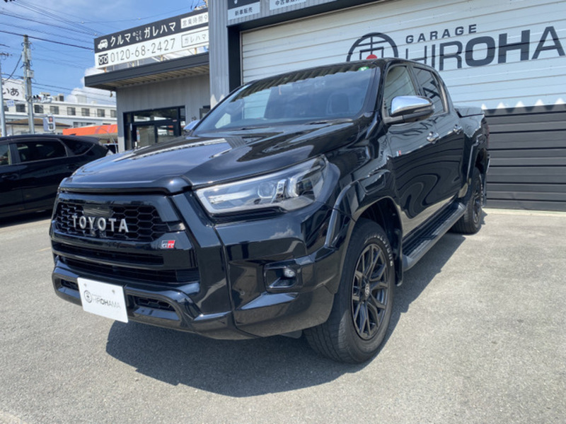 TOYOTA HILUX
