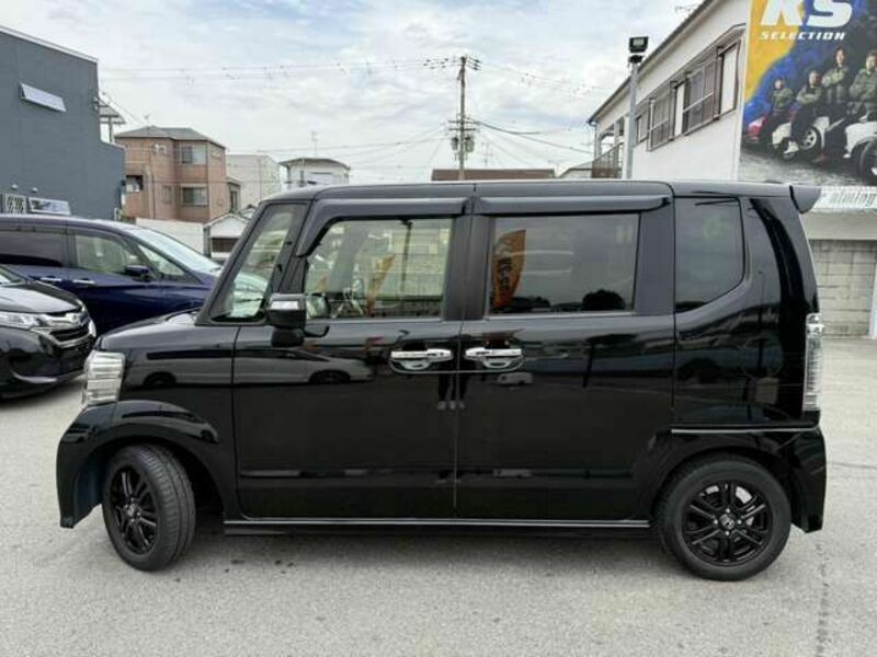 N BOX CUSTOM
