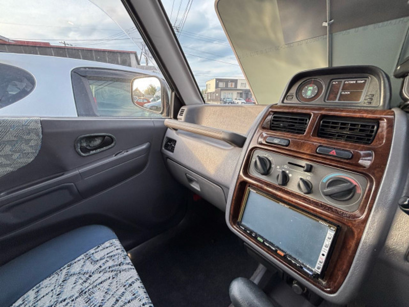 PAJERO MINI