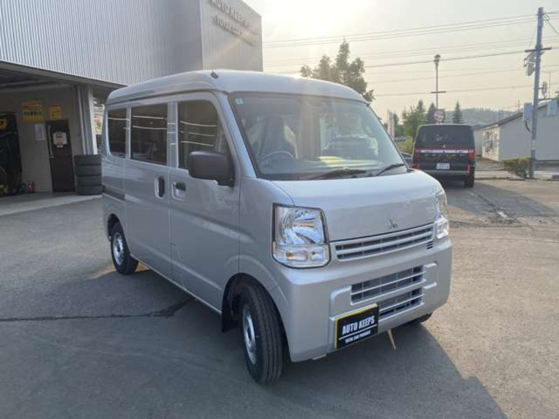 MINICAB VAN