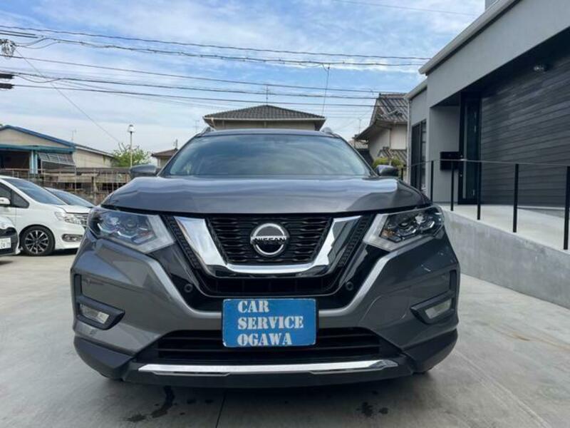 X-TRAIL