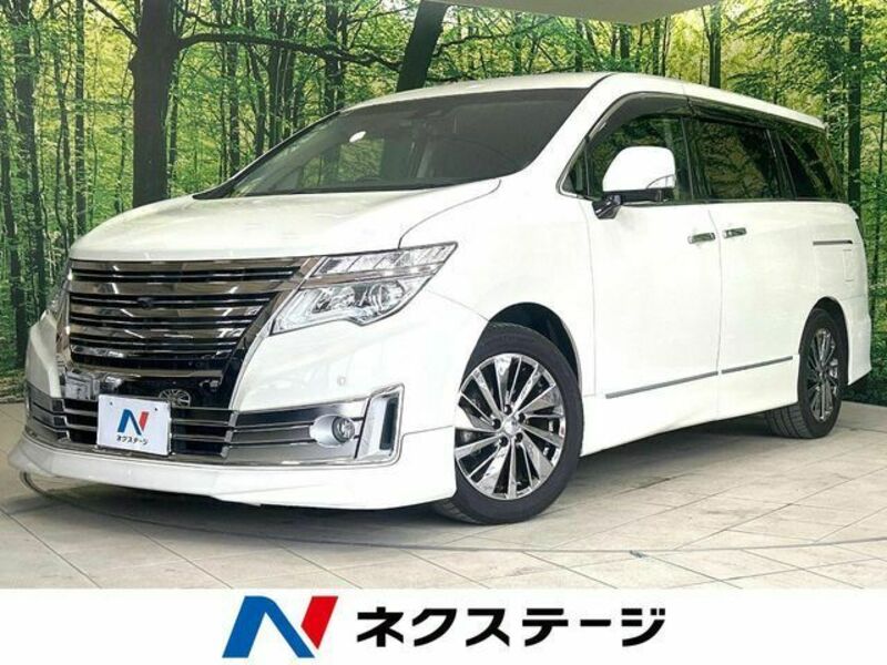 NISSAN ELGRAND