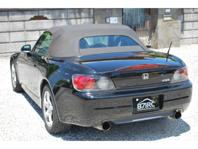 S2000