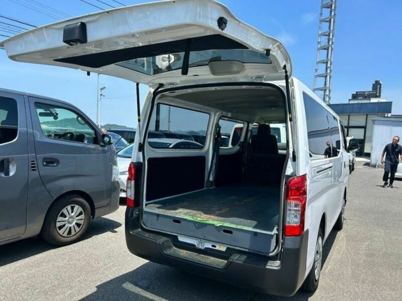 NV350 CARAVAN