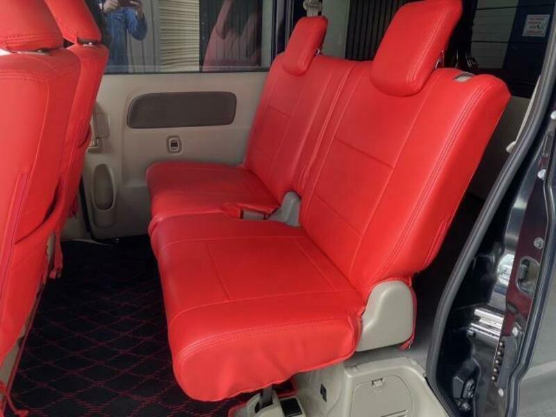 MINICAB VAN