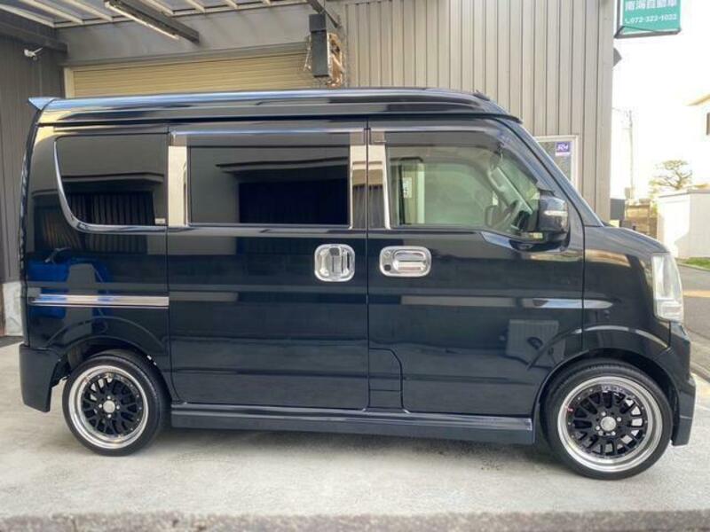 MINICAB VAN