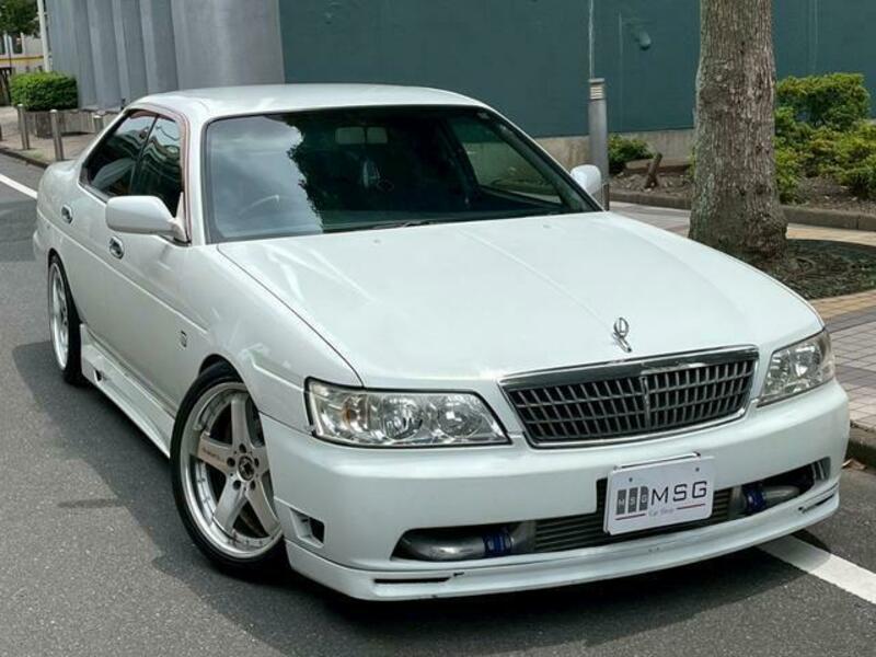 NISSAN LAUREL