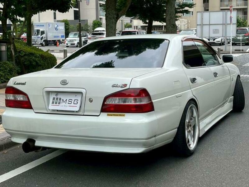 LAUREL