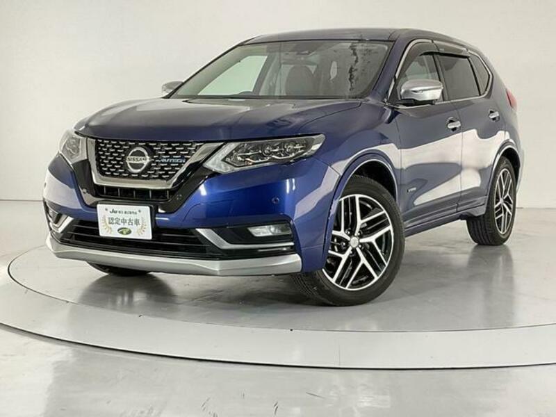 X-TRAIL