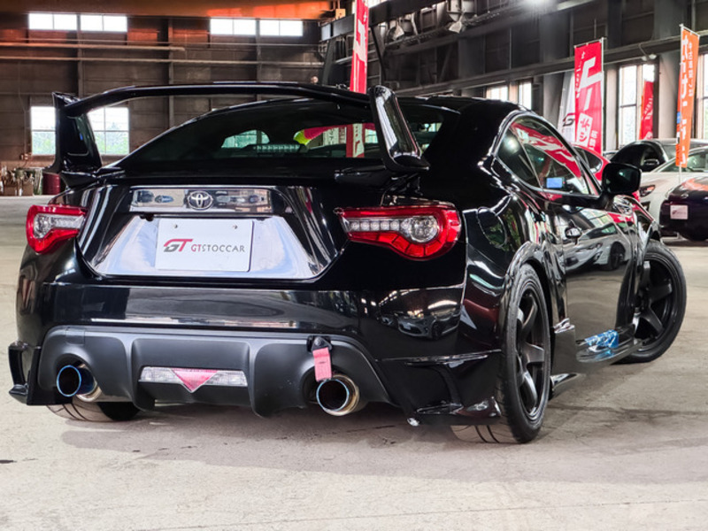 86