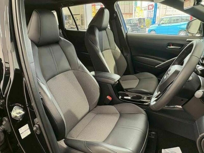COROLLA CROSS