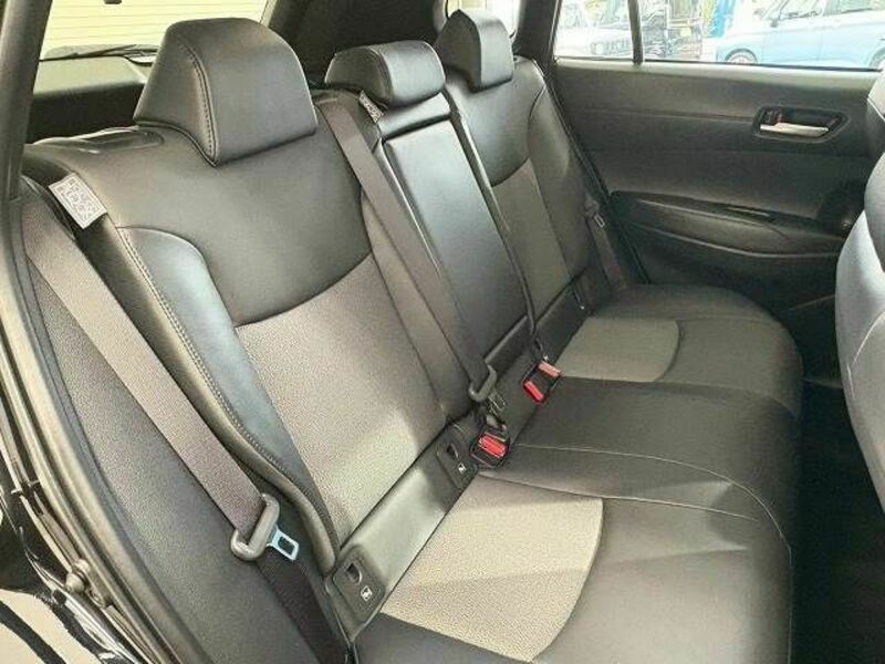 COROLLA CROSS