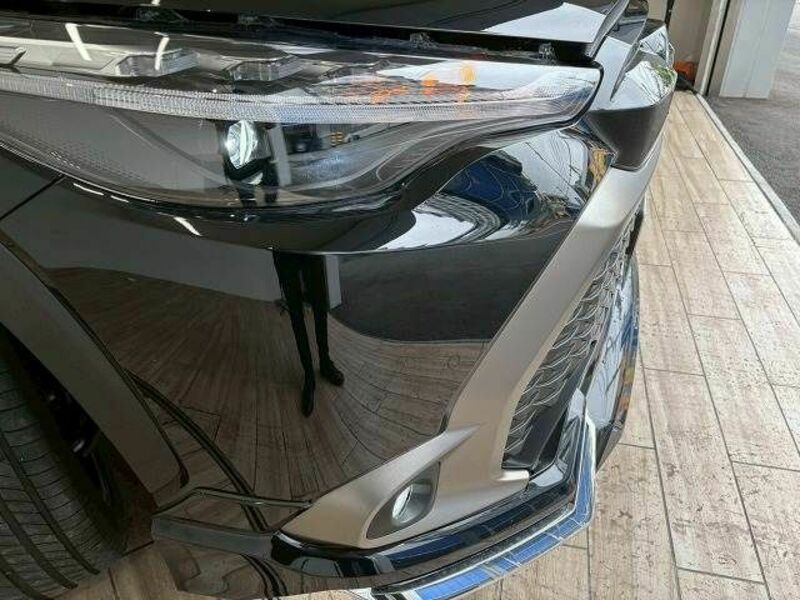 COROLLA CROSS