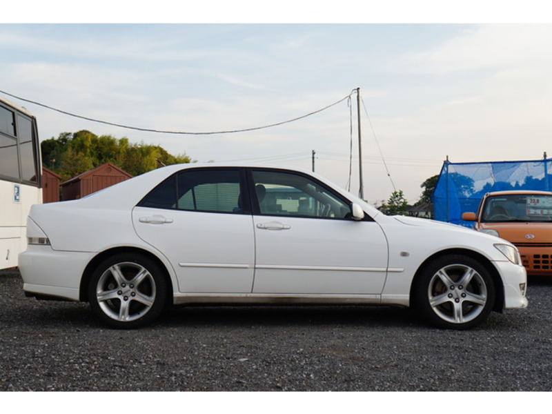 ALTEZZA