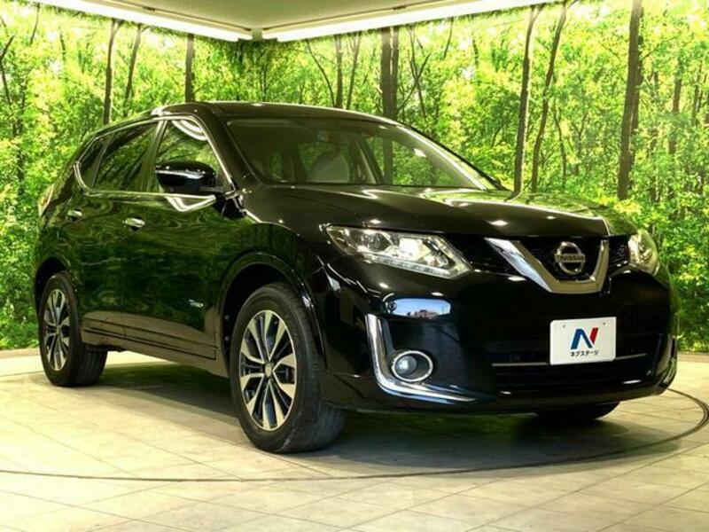 X-TRAIL