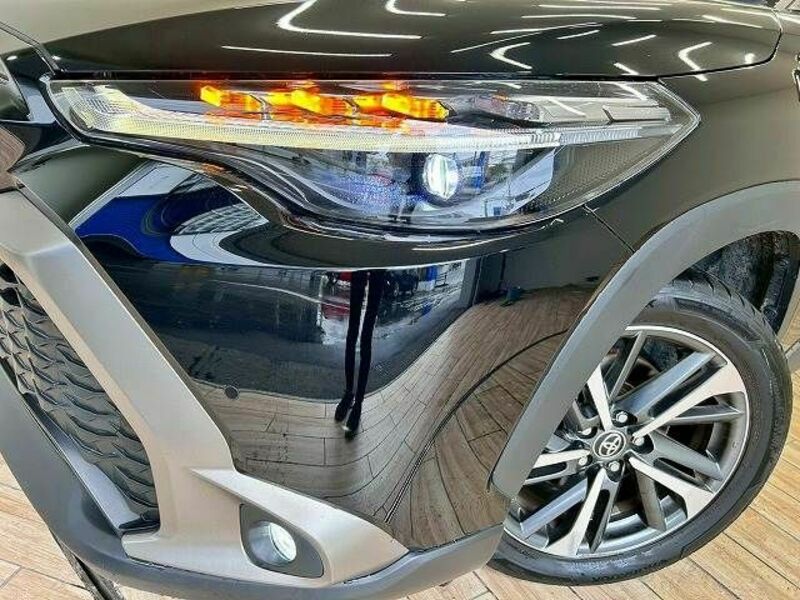 COROLLA CROSS