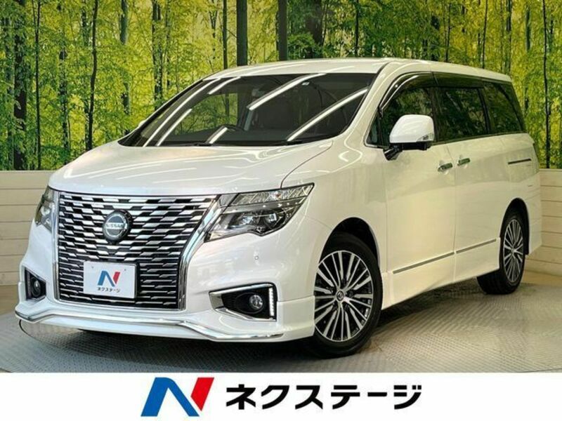 NISSAN ELGRAND