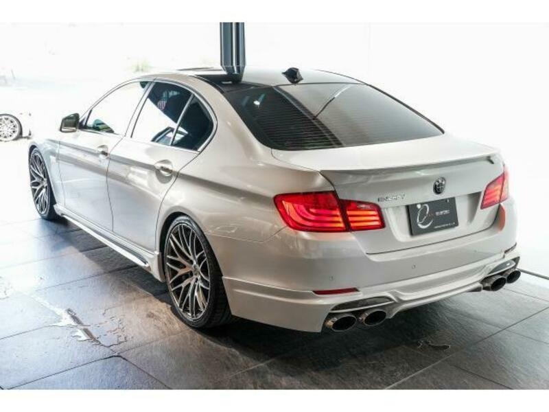 5 SERIES