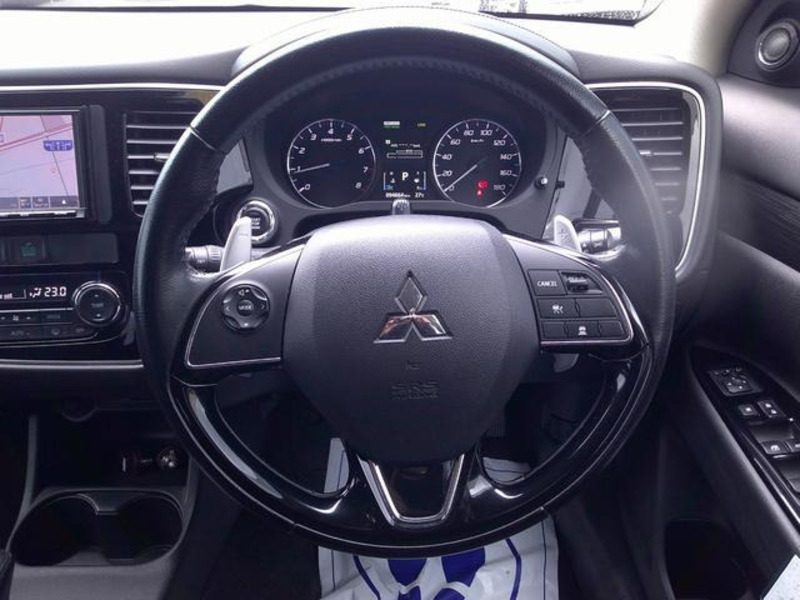 OUTLANDER