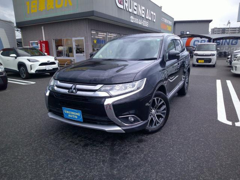 MITSUBISHI OUTLANDER