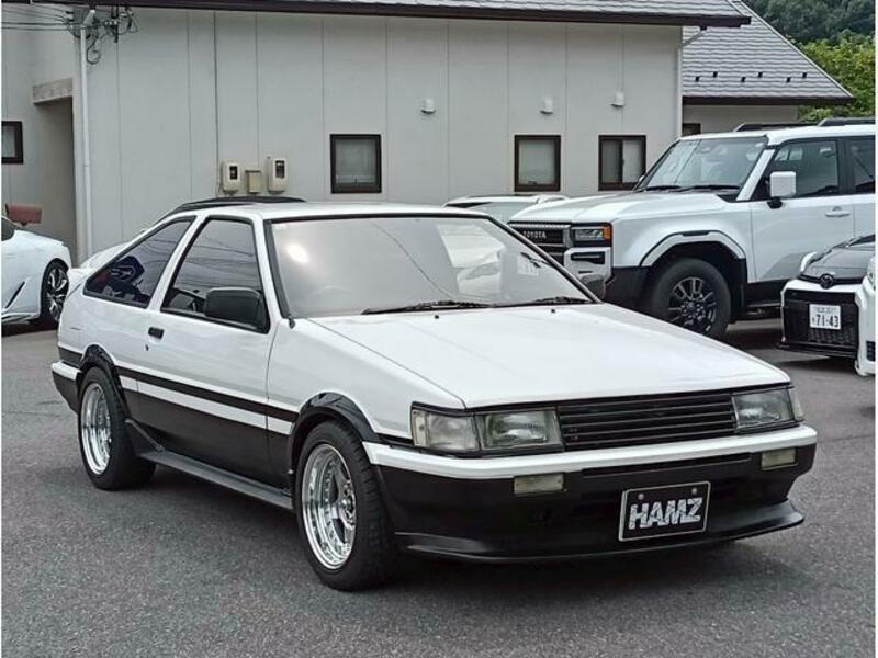 TOYOTA COROLLA LEVIN