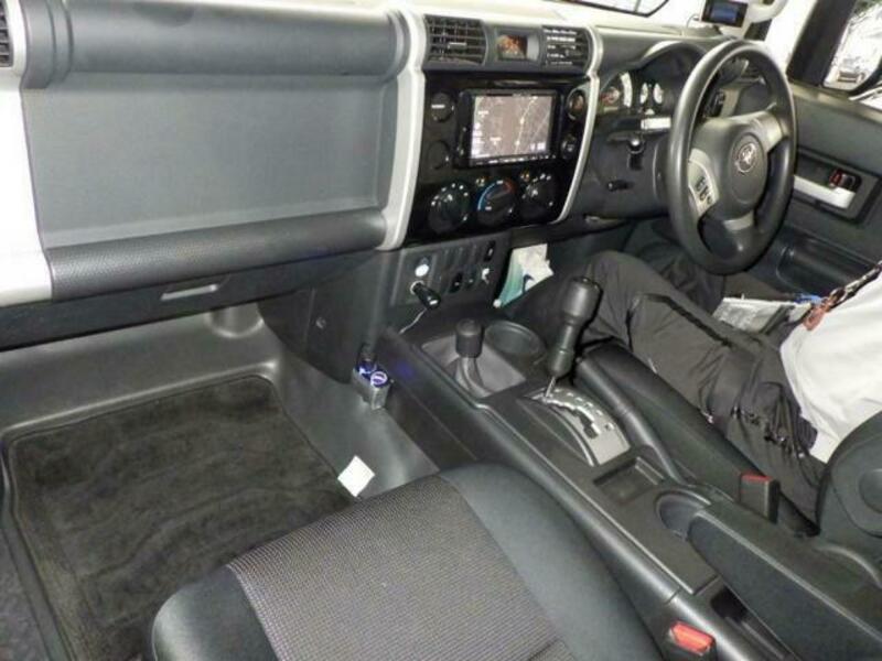 FJ CRUISER