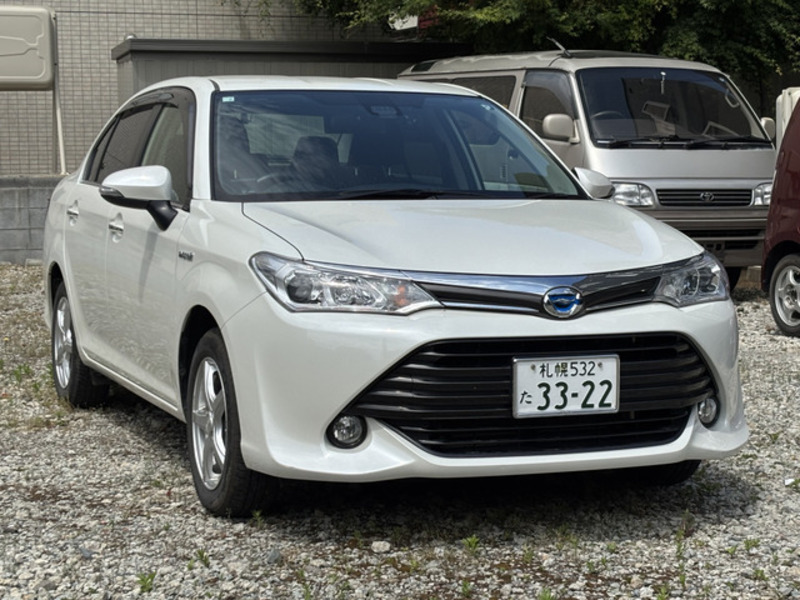 COROLLA AXIO