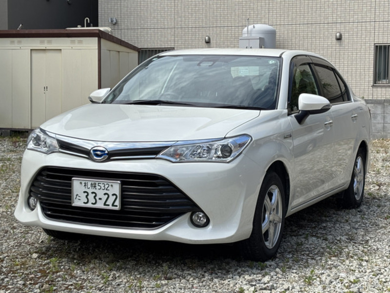 COROLLA AXIO