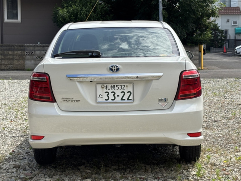 COROLLA AXIO