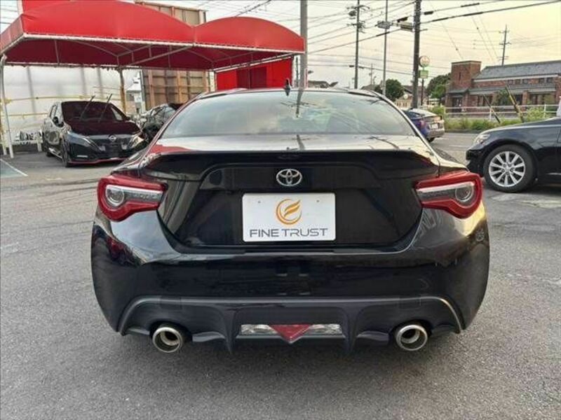 86